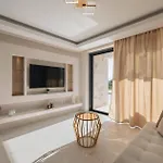 Jk With Private Pool Villa