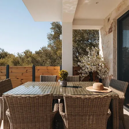 Jk With Private Pool Villa