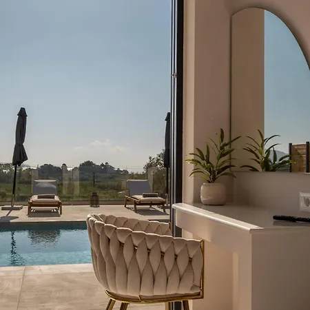 Jk With Private Pool * Lithakiá